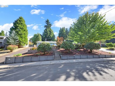 2035 Buck St, Eugene, OR 97405 - photo 4