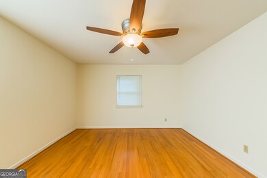 170 Huntington Ct, Athens, GA 30606 - photo 7