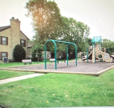 702 Wellington Place unit 2, Matawan, NJ 07747 - photo 5