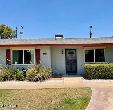 13874 N Newcastle Dr, Sun City, AZ 85351 - photo 2