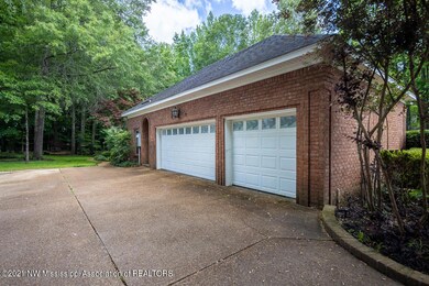 Insulated Side-Load 3 Car Garage
