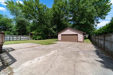53142 Twyckenham Dr, South Bend, IN 46637 - photo 4