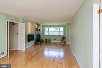 3541 Devon Dr, Falls Church, VA 22042 - photo 7