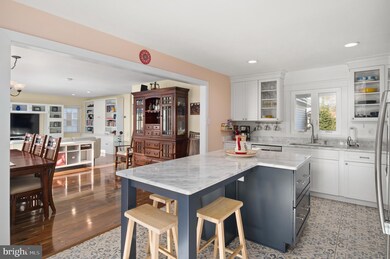 3904 Woodhaven Ln, Bowie, MD 20715 - photo 3