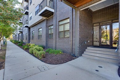 34-782 Riverfront Pkwy 313-34