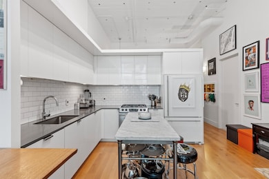 50 Dey St unit 438, Jersey City, NJ 07306 - photo 2