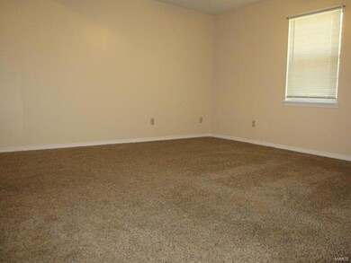 1906 Linn St, Poplar Bluff, MO 63901 - photo 7