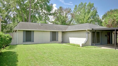 7742 Parker Rd, Houston, TX 77016 - photo 2