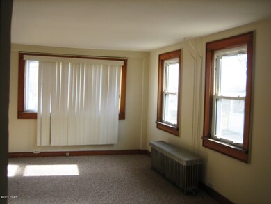 241 Vine St, Honesdale, PA 18431 - photo 2