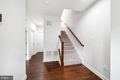 817 Badger Ave, Frederick, MD 21702 - photo 4