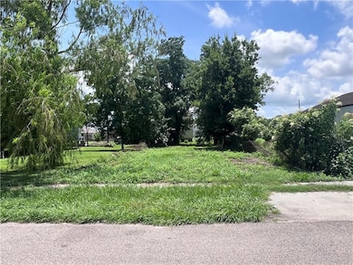 1811 Flood St, New Orleans, LA 70117 - photo 2