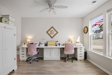 3-web-or-mls-CoastalREphoto 712 Newbury