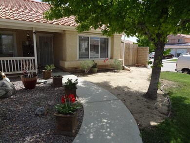 4050 Stetson Ave, Rosamond, CA 93560 - photo 3