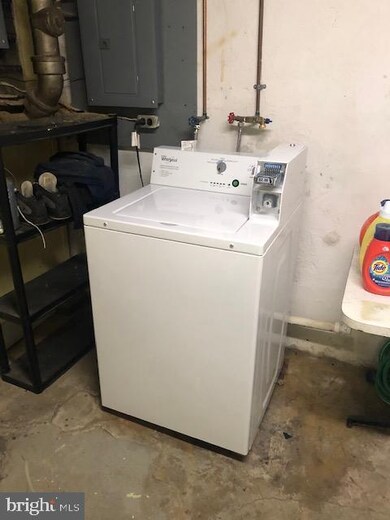 224 N Waverly St, Reading, PA 19607 - photo 7