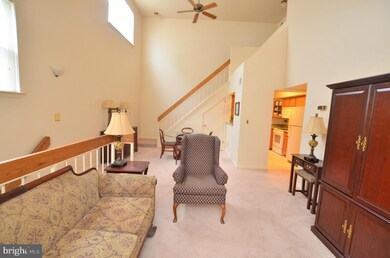 13651 Orchard Dr unit 3651, Clifton, VA 20124 - photo 4