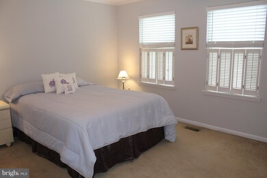 18787 Summer Oak Ct, Germantown, MD 20874 - photo 6