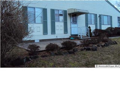 20B Maplewood Dr unit A, Whiting, NJ 08759 - photo 3