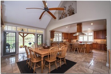 Just an amazing open kitchen and breakfastroom, wi