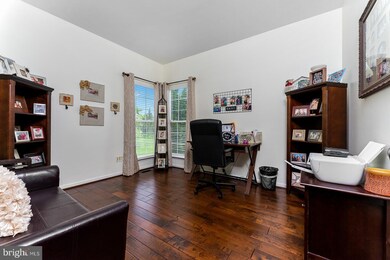 11120 Stainsby Ct, Bristow, VA 20136 - photo 7