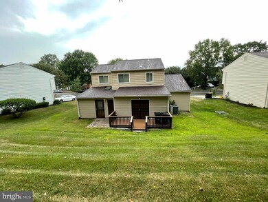 12804 Asbury Dr, Fort Washington, MD 20744 - photo 2