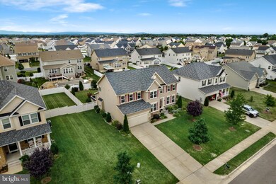 112 Radford Ct, Stephens City, VA 22655 - photo 2