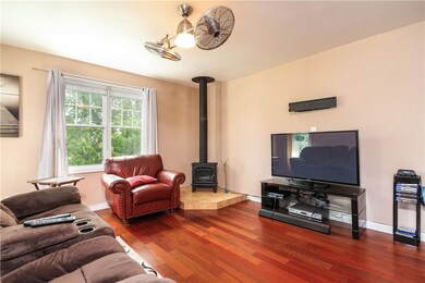 2nd floor living room