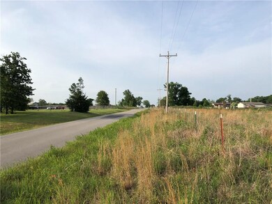 16052 Patterson Rd, Shawnee, OK 74801 - photo 4