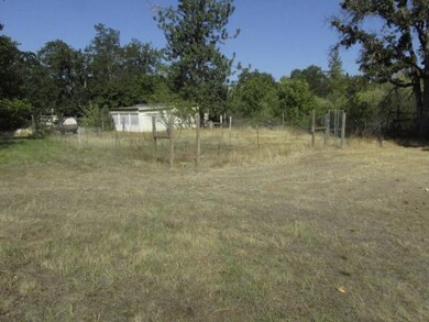 632 Galice Rd, Merlin, OR 97532 - photo 6