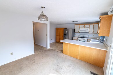14 High Bridge Hill unit U174, Nashua, NH 03063 - photo 6