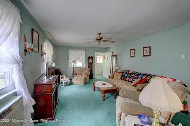 2nd View Living Room