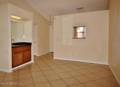 7627 Indian Lakes Dr unit 3, Jacksonville, FL 32210 - photo 3