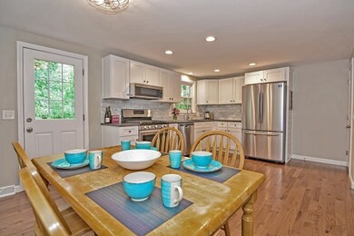 129 Dover Rd unit 129, Millis, MA 02054 - photo 3