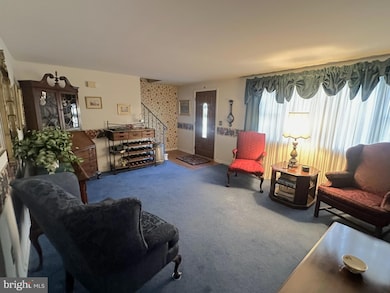 329 2nd Ave, Hanover, PA 17331 - photo 4