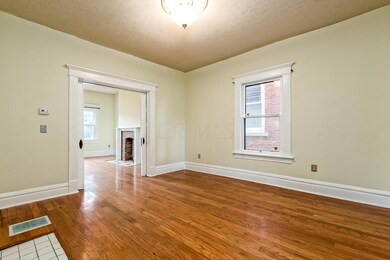 Welcome to 1469 Summit Street!