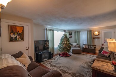 20 Als Ave, Allenstown, NH 03275 - photo 7