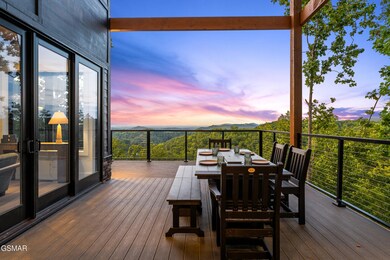 3823 Heavens View Ln, Sevierville, TN 37876 - photo 2