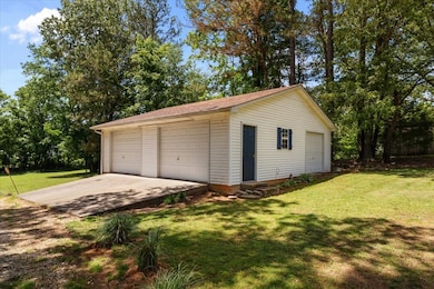 210 Lankford St, Bruceton, TN 38317 - photo 6