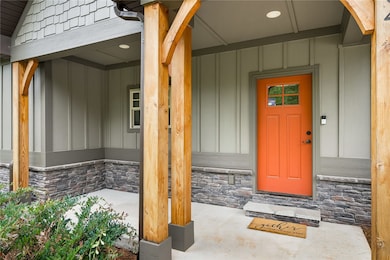 1104 Little River View Dr, Seneca, SC 29672 - photo 2