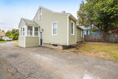 23 Grandview St, Springfield, MA 01118 - photo 5