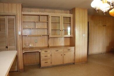 8112 Banker St, Needville, TX 77461 - photo 4