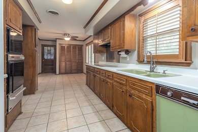 6932 Great Oaks Rd, Germantown, TN 38138 - photo 5