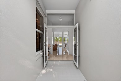 1245 Owl Pointe Cir, West Palm Beach, FL 33409 - photo 4