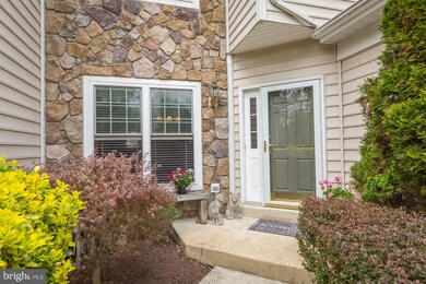 25657 Tremaine Terrace, Chantilly, VA 20152 - photo 2