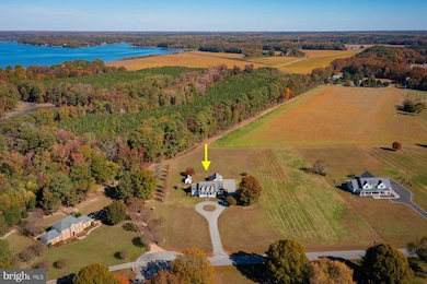 602 Cedar Pointe Dr, Weems, VA 22576 - photo 3