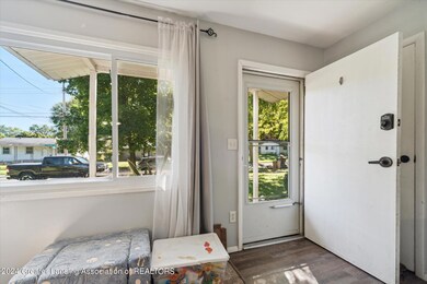 07-4900-Kessler-Dr-Lansing-MI-48910-Wind