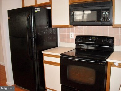 3405 Elizabeths Ct, North Wales, PA 19454 - photo 5