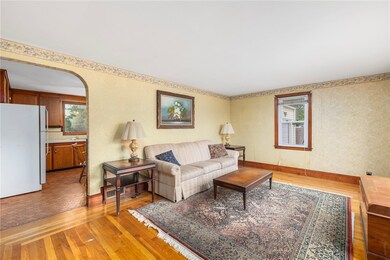 15 W Hill Cir, Cranston, RI 02920 - photo 7