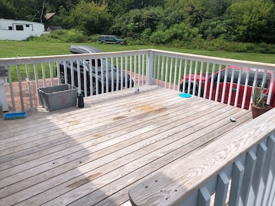 115 Vine St unit 1, Saugus, MA 01906 - photo 6