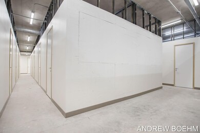 9-web-or-mls-159 S River Ave Holland-9