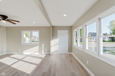 2705 S B St, Elwood, IN 46036 - photo 4